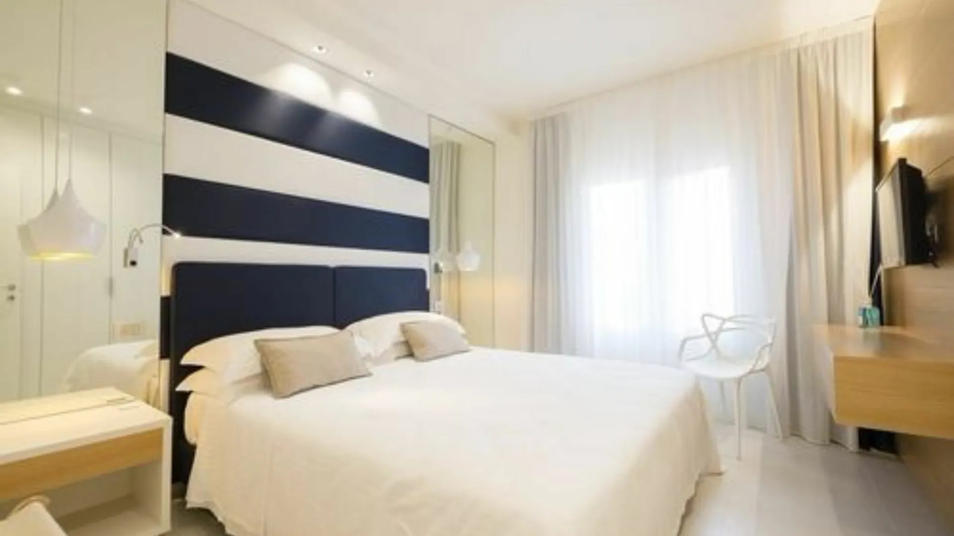 Metropol Ceccarini Suite Riccione 4*,  Italia