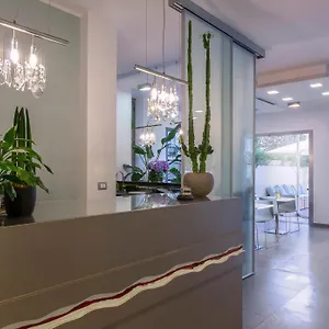 Hotel The One - Designed For Adults - Pet Lovers