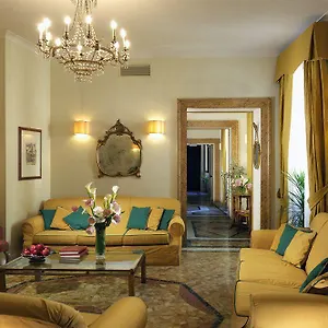 Borghese Contemporary Hotel Rome