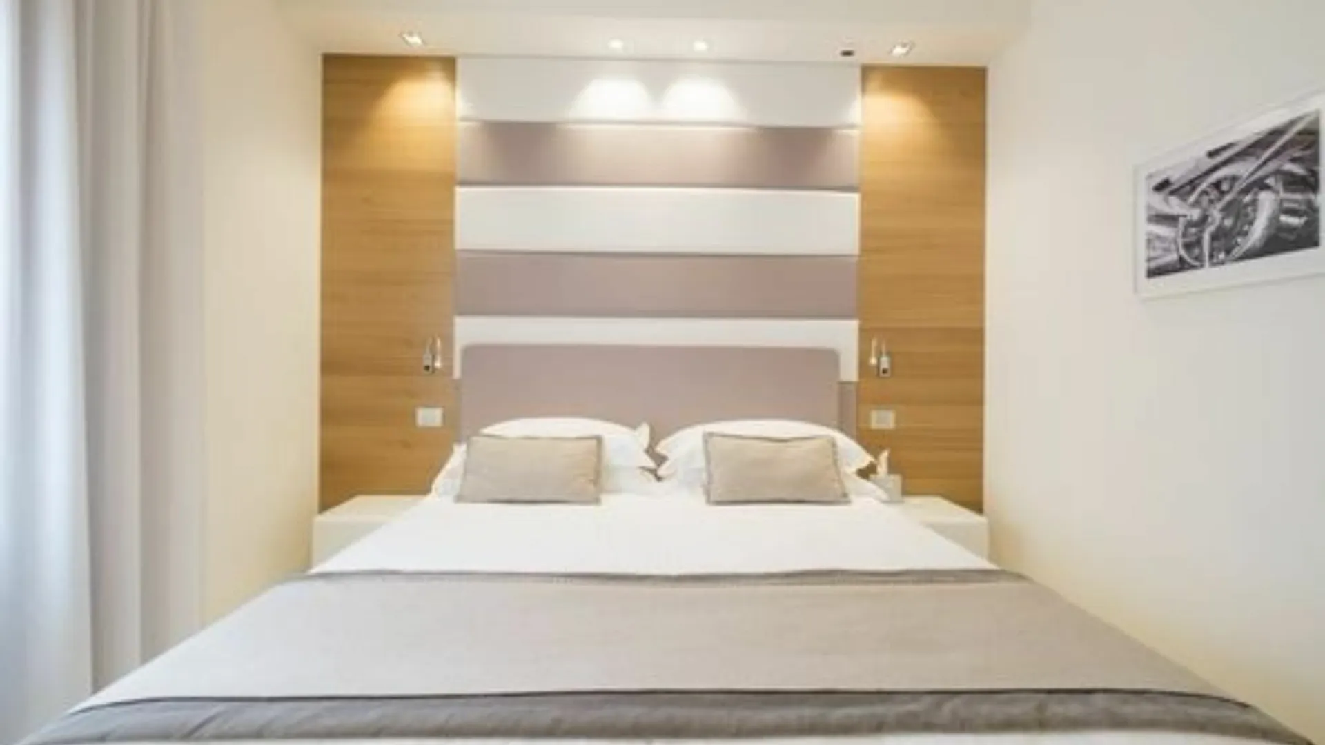 Metropol Ceccarini Suite - Luxury Apartments Riccione Hotel apartamentowy